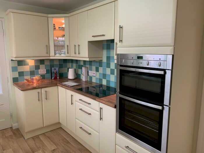 2 Bedroom Bungalow To Rent In Midsomer Noton, BA3
