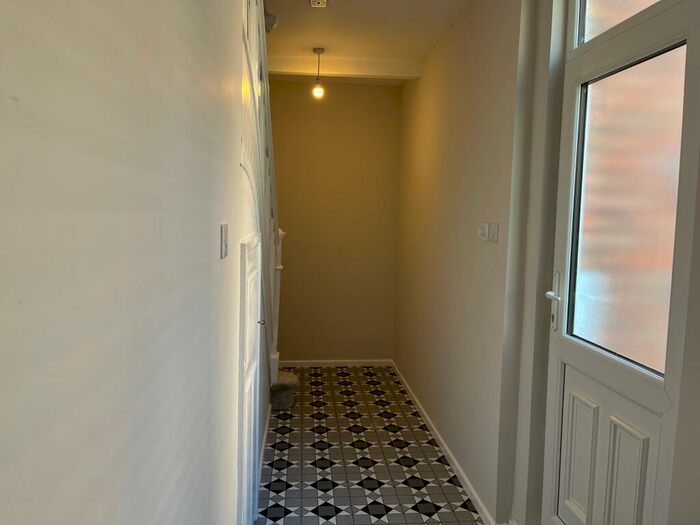 2 Bedroom Flat To Rent In Burton Street, Melton Mowbray, LE13