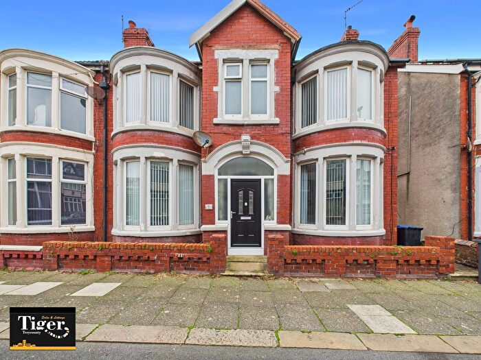 2 Bedroom Semi-Detached House For Sale In Northfield Avenue, Blackpool, FY1