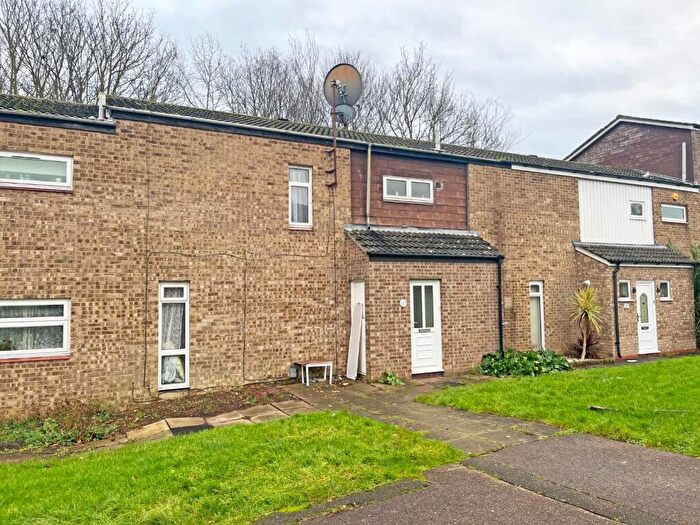 4 Bedroom Terraced House For Sale In Kirkmeadow, Peterborough, PE3