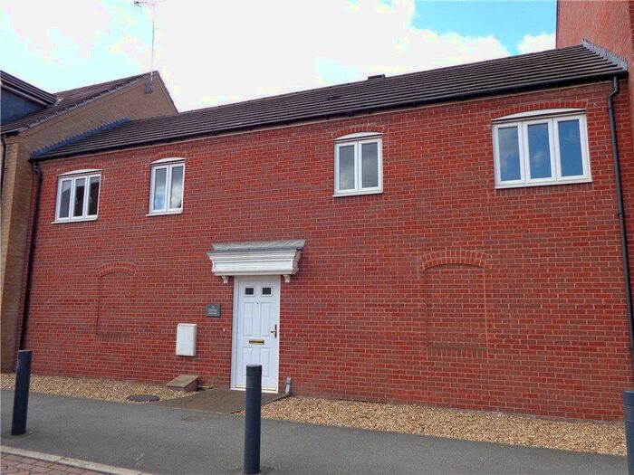 2 Bedroom Apartment To Rent In Dunlop Avenue, Farnley, Leeds, LS12