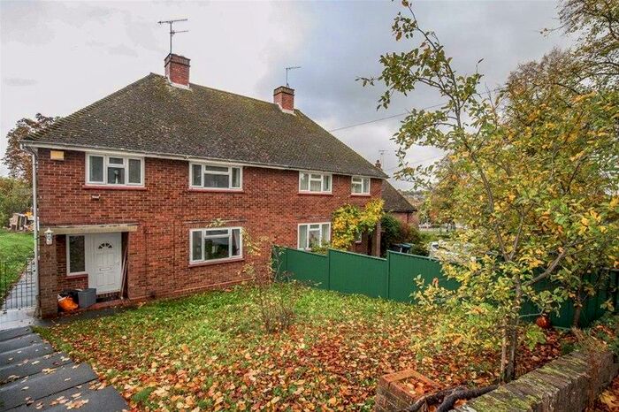 3 Bedroom House To Rent In Chiltern Close, Berkhamsted, HP4