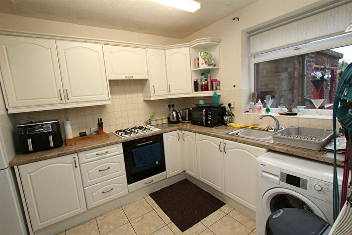 3 Bedroom Terraced House For Sale In Chipping Road, Bolton, BL1