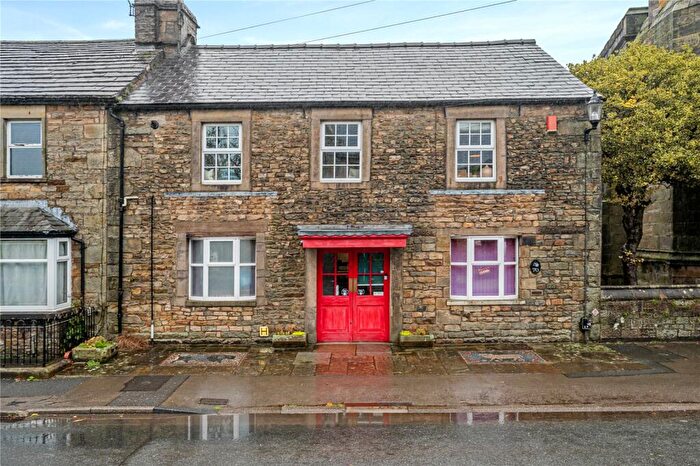 2 Bedroom End Of Terrace House For Sale In Main Street, Hornby, Lancaster, Lancashire, LA2