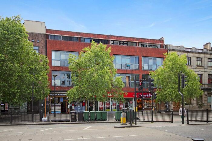 1 Bedroom Flat To Rent In Romford Road, London, E7