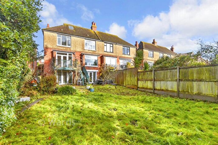 4 Bedroom Semi Detached House For Sale In Seabrook Road, Hythe, Kent, CT21