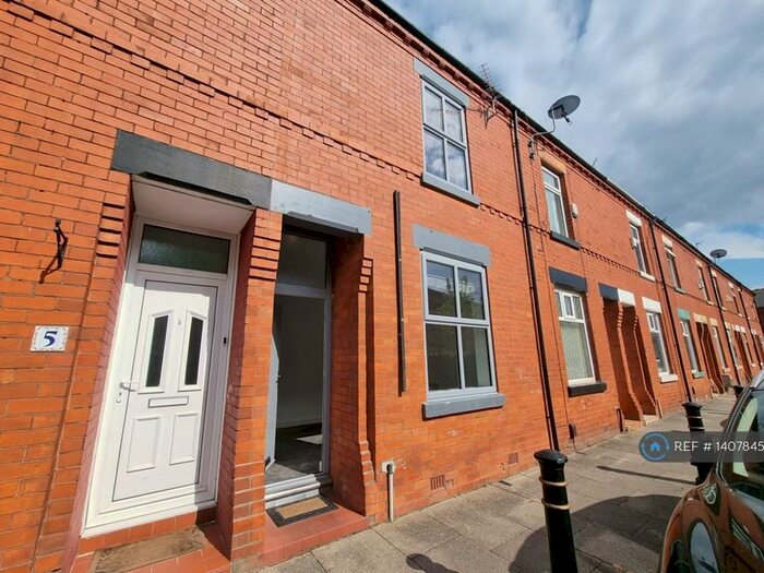 2 Bedroom Terraced House To Rent In Claremont Street, Failsworth, Manchester, M35