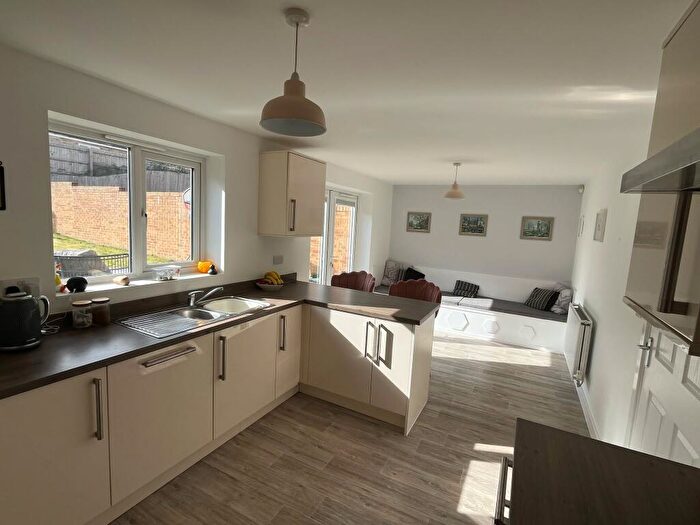 4 Bedroom Detached House For Sale In Whitney Drive, Yaxley, Peterborough, PE7