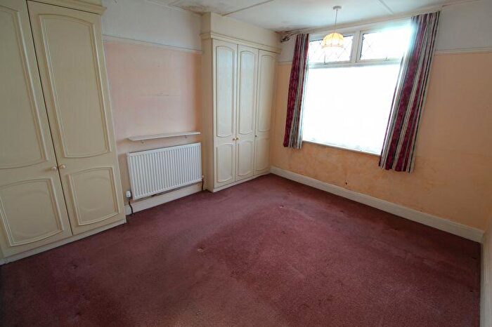 3 Bedroom Terraced House For Sale In Hill House Road, Downend, BS16