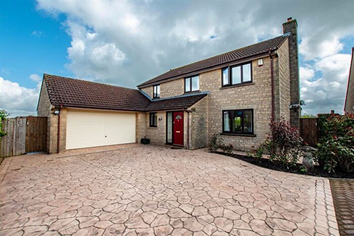 4 Bedroom Detached House For Sale In The Mead, Timsbury, Bath, BA2