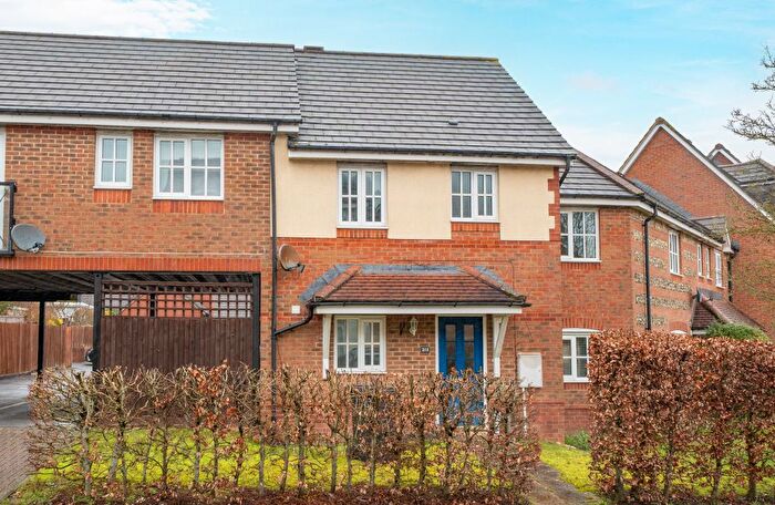 3 Bedroom Terraced House For Sale In Berry Way, Andover, SP10
