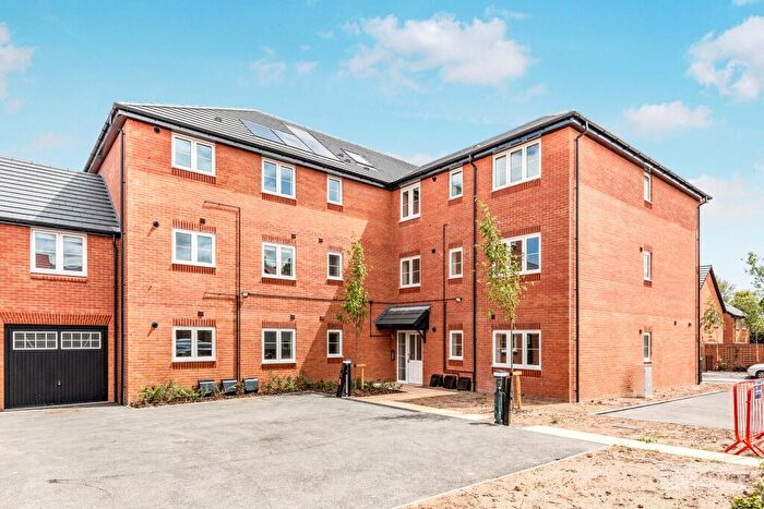 2 Bedroom Flat To Rent In Meadow House Drive, Coventry, CV4