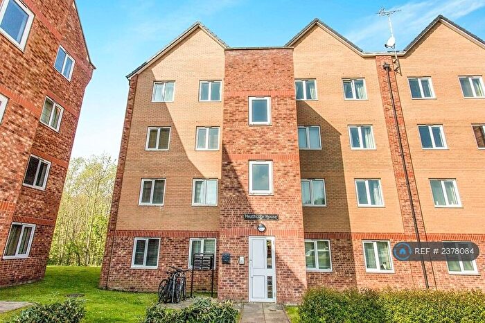 2 Bedroom Flat To Rent In Heathcote House, Chesterfield, S41