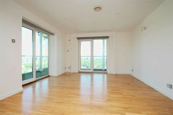 2 Bedroom Flat To Rent In Tower Point, EN2