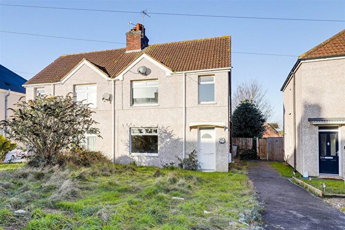 3 Bedroom Semi-Detached House For Sale In Walesby Lane, New Ollerton, Newark, NG22