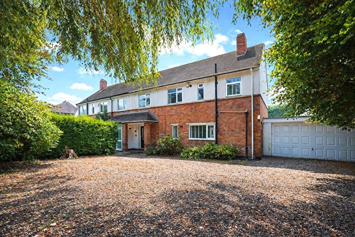 4 Bedroom Semi-Detached House For Sale In Monsell Drive, Aylestone, Leicester, Leicestershire, LE2