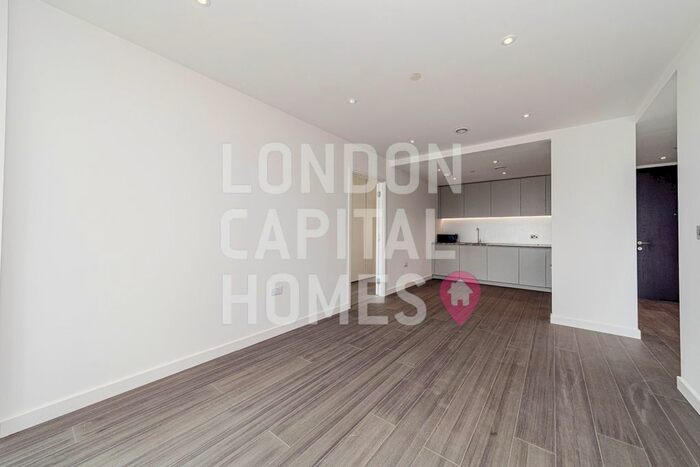 1 Bedroom Flat To Rent In Rm/ Cutter Lane, London, SE10