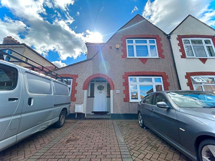 3 Bedroom Semi-Detached House To Rent In Godalming Avenue, SM6