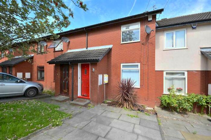 2 Bedroom Terraced House To Rent In Green Hill, Prestwich, M25