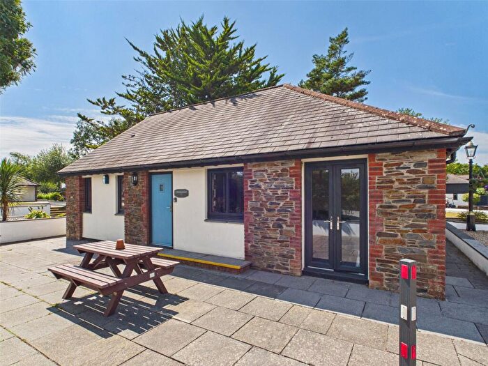 2 Bedroom Bungalow For Sale In Bude Coastal Resort, Poundfield, Stratton, Bude, EX23