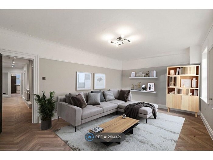 2 Bedroom Flat To Rent In Richmond Chambers, Bournemouth, BH2