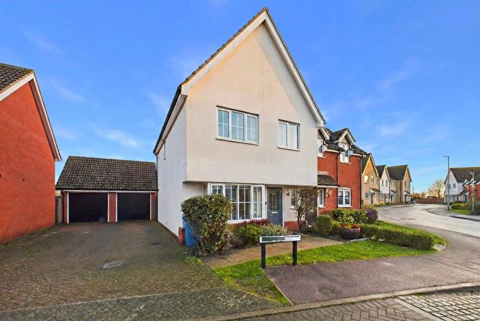 3 Bedroom Semi Detached House For Sale In Keiffer Close, Great Waldingfield, CO10