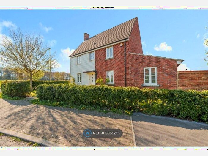3 Bedroom Detached House To Rent In Appleton Drive, Basingstoke, RG24