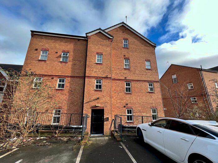 2 Bedroom Apartment To Rent In Richmond House, St. Andrews Square, Stoke-on-Trent, ST4