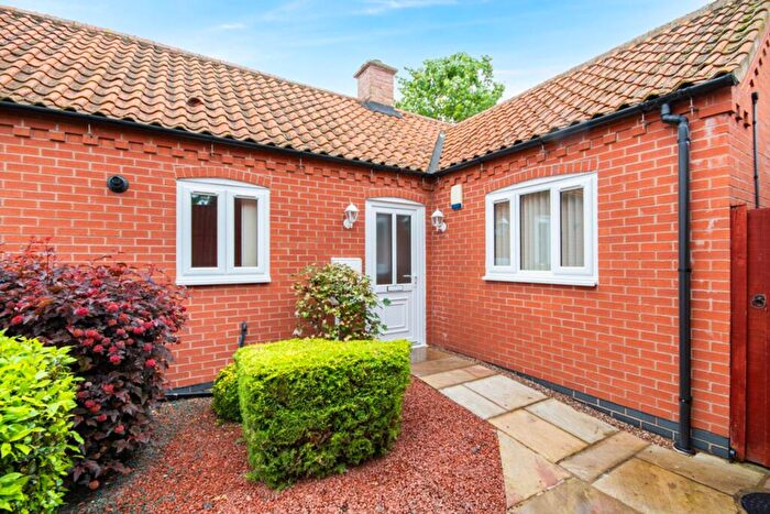 2 Bedroom Terraced Bungalow For Sale In The Brambles, Retford, DN22