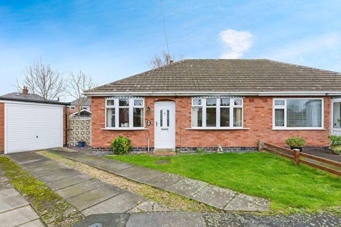 2 Bedroom Bungalow For Sale In University Close, Syston, Leicester, Leicestershire, LE7