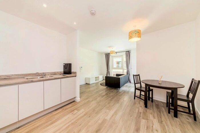 1 Bedroom Flat To Rent In Gothenburg Court, Bailey Street, London, SE8