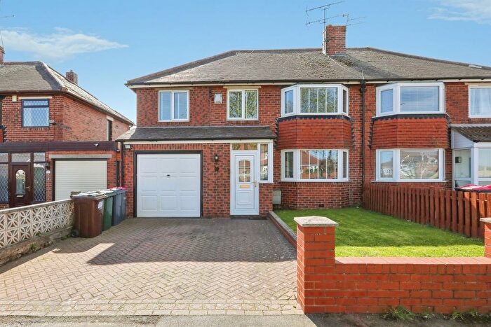 4 Bedroom Semi Detached House For Sale In Aughton Lane, Aston, Sheffield, S26