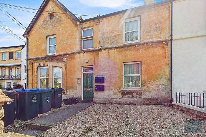 2 Bedroom Flat To Rent In Spa Road, Melksham, SN12