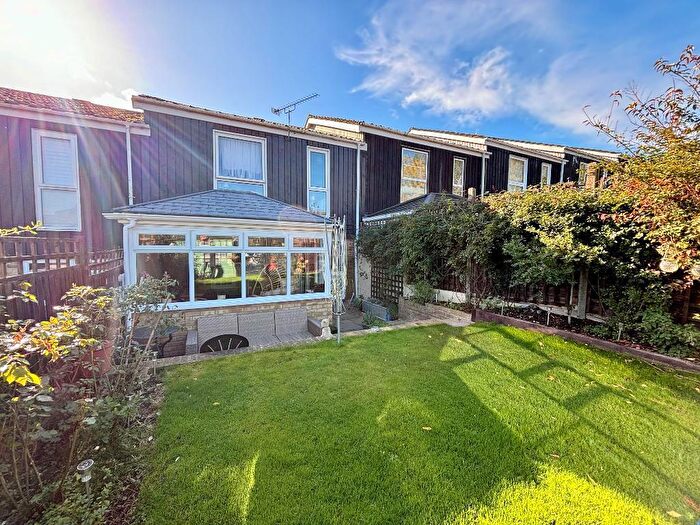 3 Bedroom Terraced House For Sale In Crofters Mead, Forestdale, Croydon, Surrey, CR0