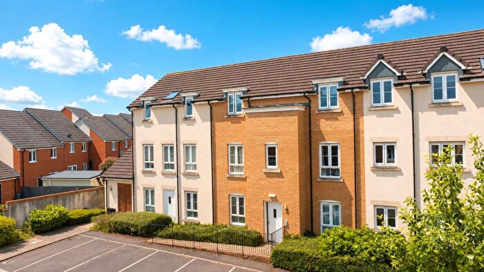 2 Bedroom Apartment For Sale In Boulder Clay Way, Roundswell, Barnstaple, Devon, EX31