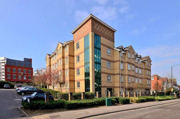 2 Bedroom Flat To Rent In Sheepcote Road, Harrow, HA1