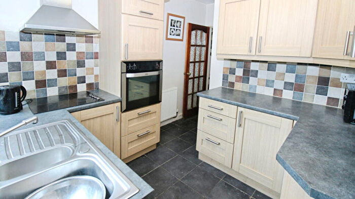 3 Bedroom Semi-Detached Bungalow For Sale In Birch Tree Gardens, Brierley Hill, DY5