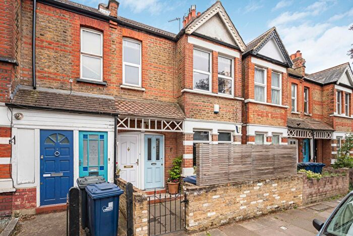 1 Bedroom Flat To Rent In Elthorne Avenue, London, W7