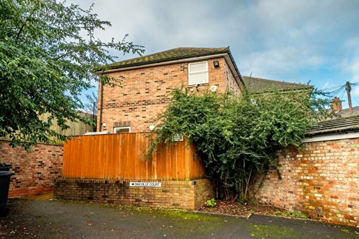 2 Bedroom Flat To Rent In Huntington Road, York, YO31