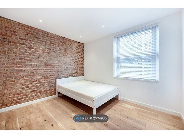 1 Bedroom Flat To Rent In Riffel Road, London, NW2