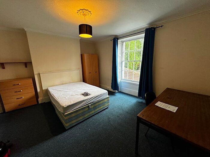 6 Bedroom House To Rent In Bath Buildings, Montpelier, Bristol, BS6