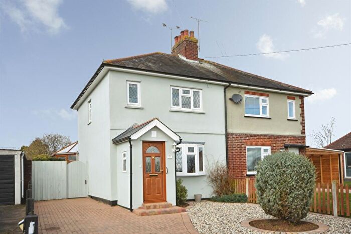 2 Bedroom Semi-Detached House For Sale In Lyons Hall Road, Braintree, CM7