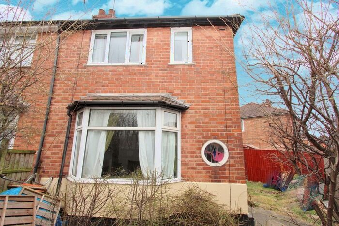 2 Bedroom Semi-Detached House To Rent In Park Crescent, Wollaton, Nottingham, NG8