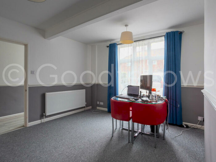 2 Bedroom Terraced House To Rent In Marham Gardens, Morden, SM4