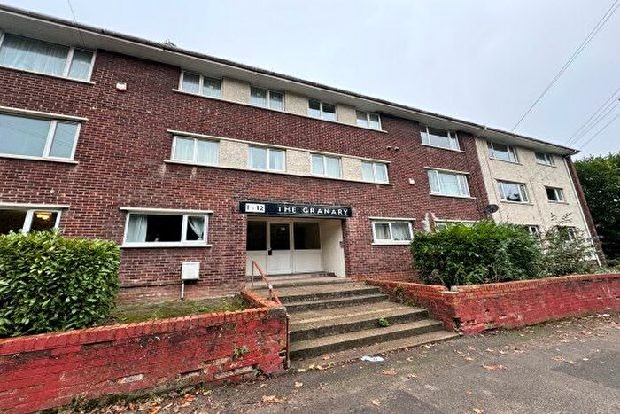 2 Bedroom Flat To Rent In Sandy Lane, Mansfield, NG18