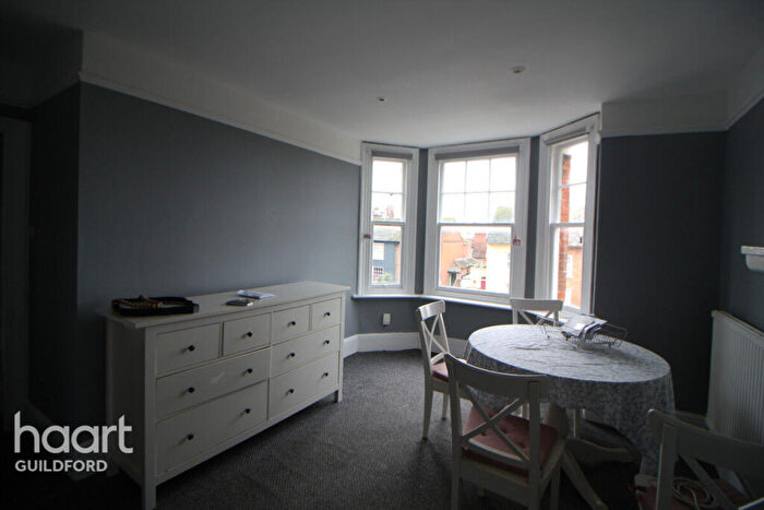 1 Bedroom Flat To Rent In Stoke Road, Guildford, GU1