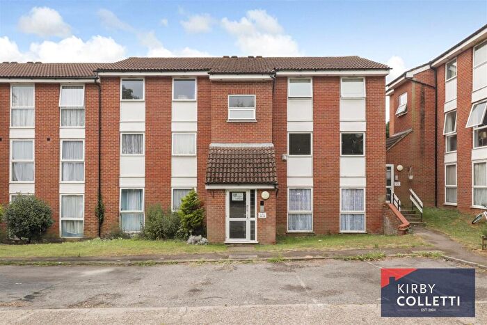 2 Bedroom Apartment To Rent In Berners Way, Broxbourne, EN10