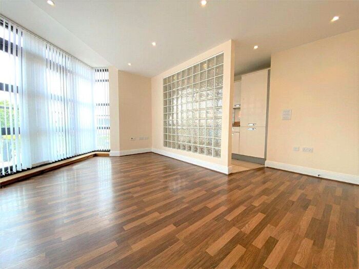 2 Bedroom Apartment To Rent In Bonham Court, Robinhood Lane, Winnersh, Berkshire, RG41