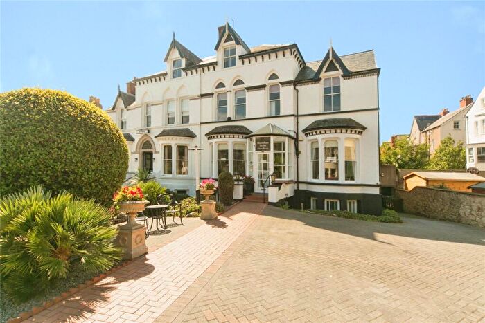 8 Bedroom Semi-Detached House For Sale In Arvon Avenue, Llandudno, Conwy, LL30