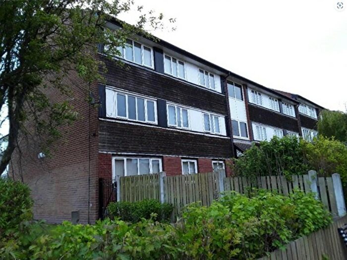 2 Bedroom Flat To Rent In Windmill Gardens, Prenton, Wirral, Merseyside, CH43